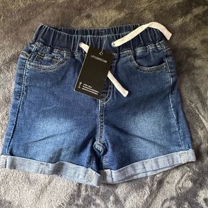 Little bipsy shorts